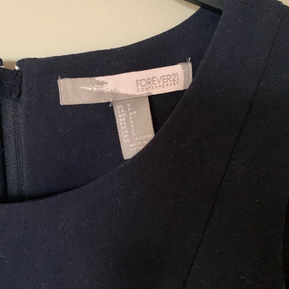 Forever 21 sleeveless navy dress - Picture 2 of 2